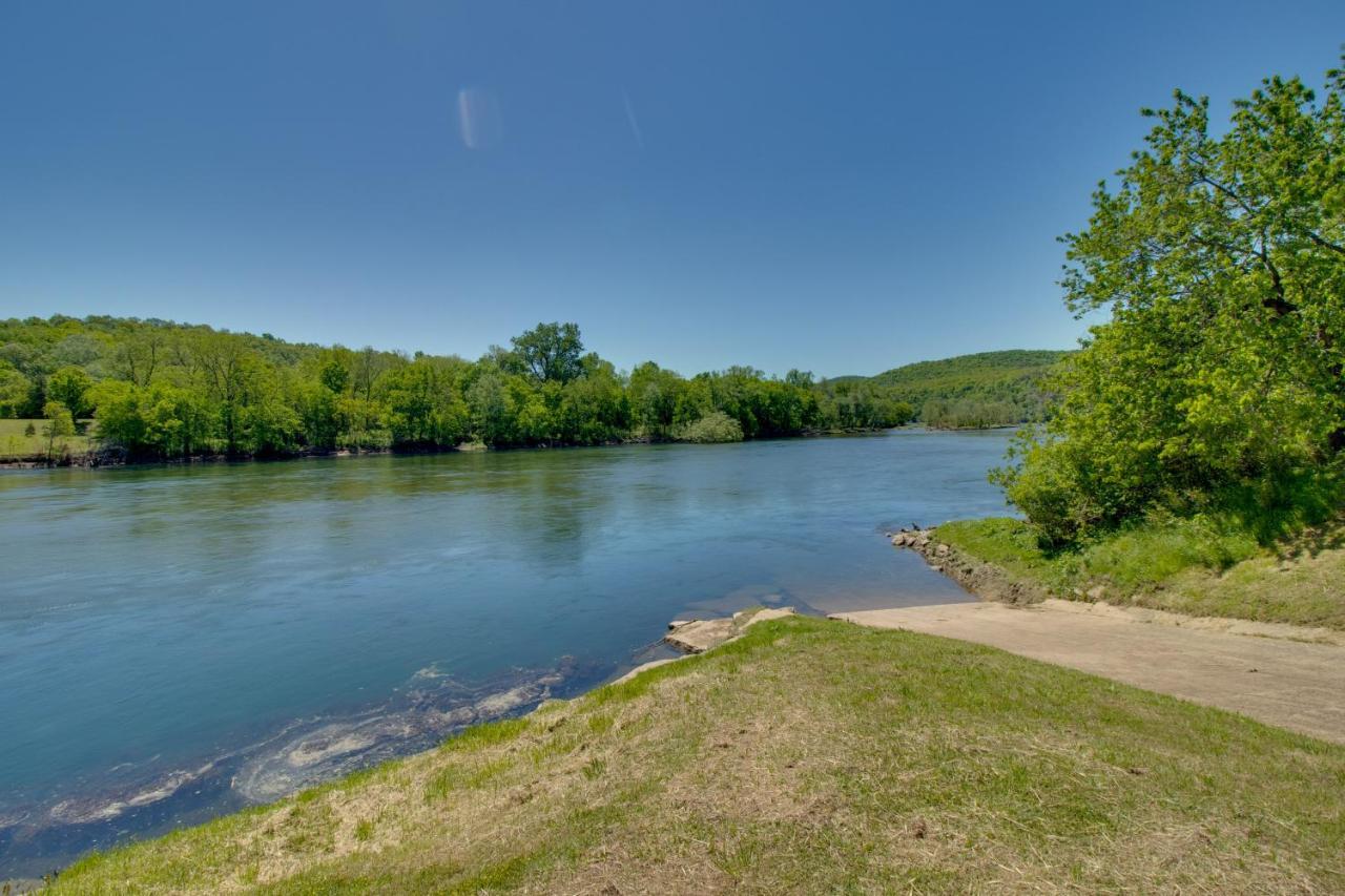 Spacious White Rivers Jewel Fishing Haven! Flippin Buitenkant foto
